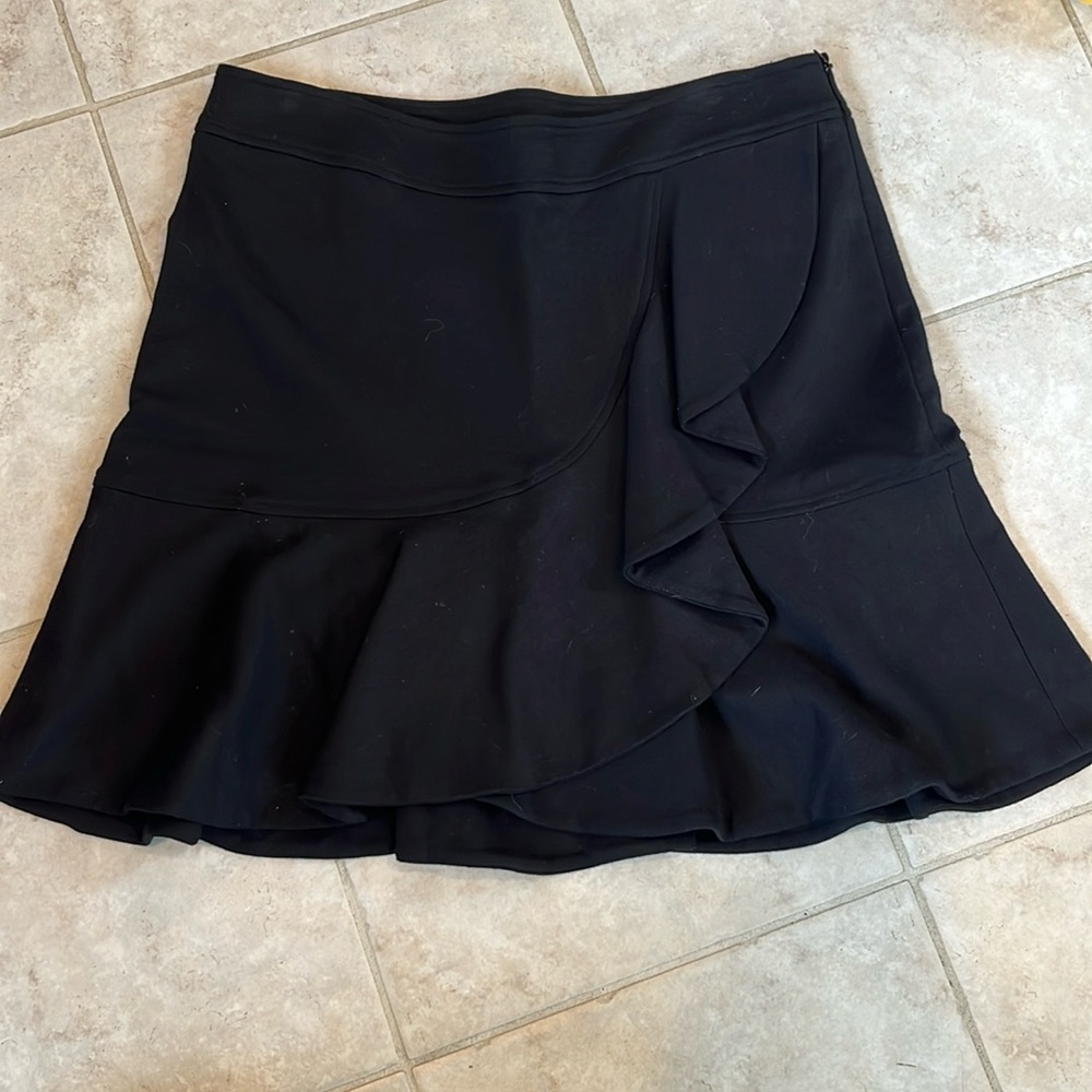 NWOT White House black market black flared skirt